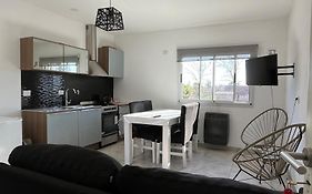 Travel Suites Ezeiza- 5 Pax- Centro Eze- Shoppings A 8 Min